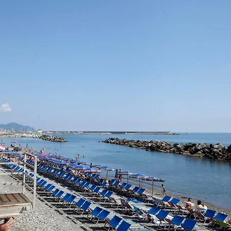 아파트 Bighetti Living 키아바리